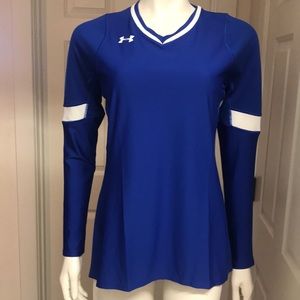 Under Armour Athletic/Athleisure L/S Top, NWT!